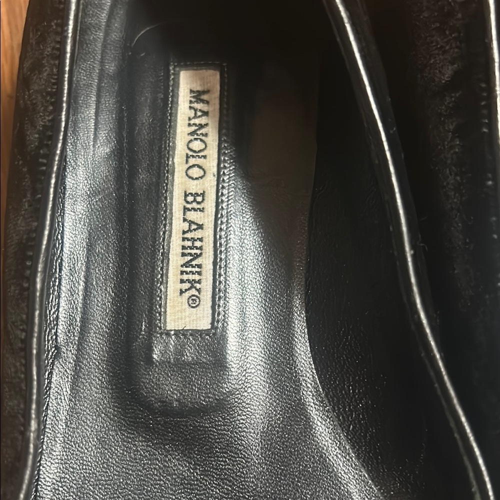 Manolo Blahnik Black Flats Velvet Pointed Toe - Picture 3 of 10